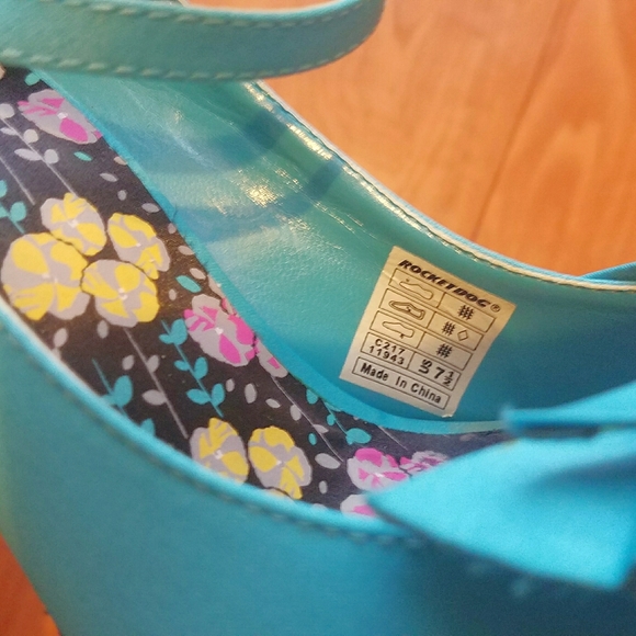 "Rocket Dog" Blue/Turquoise Sassy & Sweet Heels - Picture 5 of 11